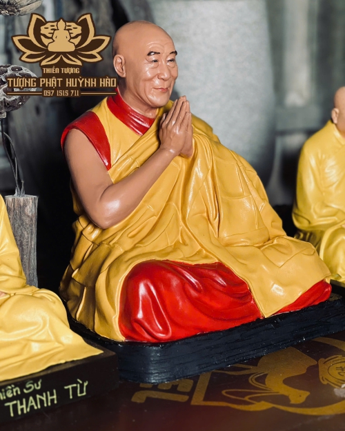 Tượng Đức Đạt Lai Lạt Ma
